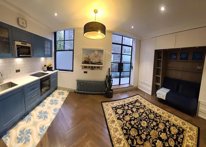 New Boutique Ground Floor Apartment